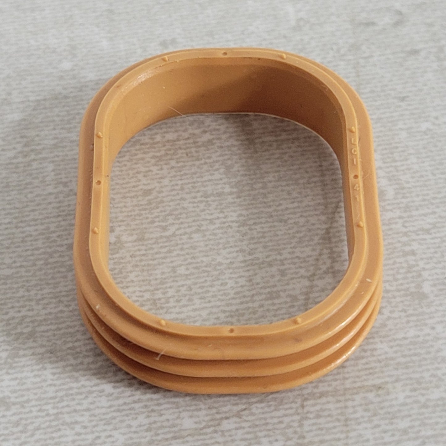 190 Units Delphi Packard 12084104 Tan Connector Seal Automotive Electrical Bulk