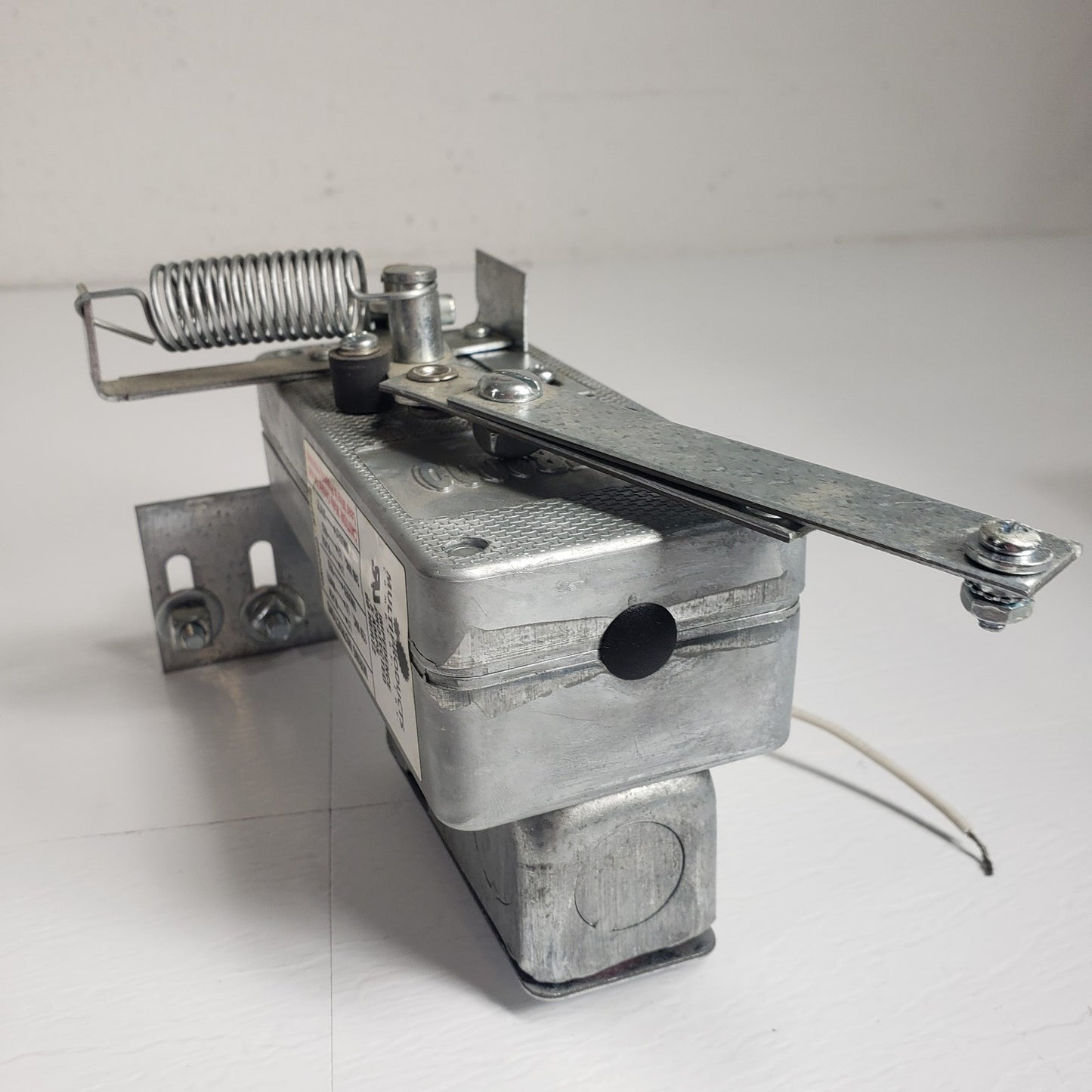 Dayton 2C831B Wall Ceiling Shutter Motor Kit 120/240V Exhaust Damper Louver
