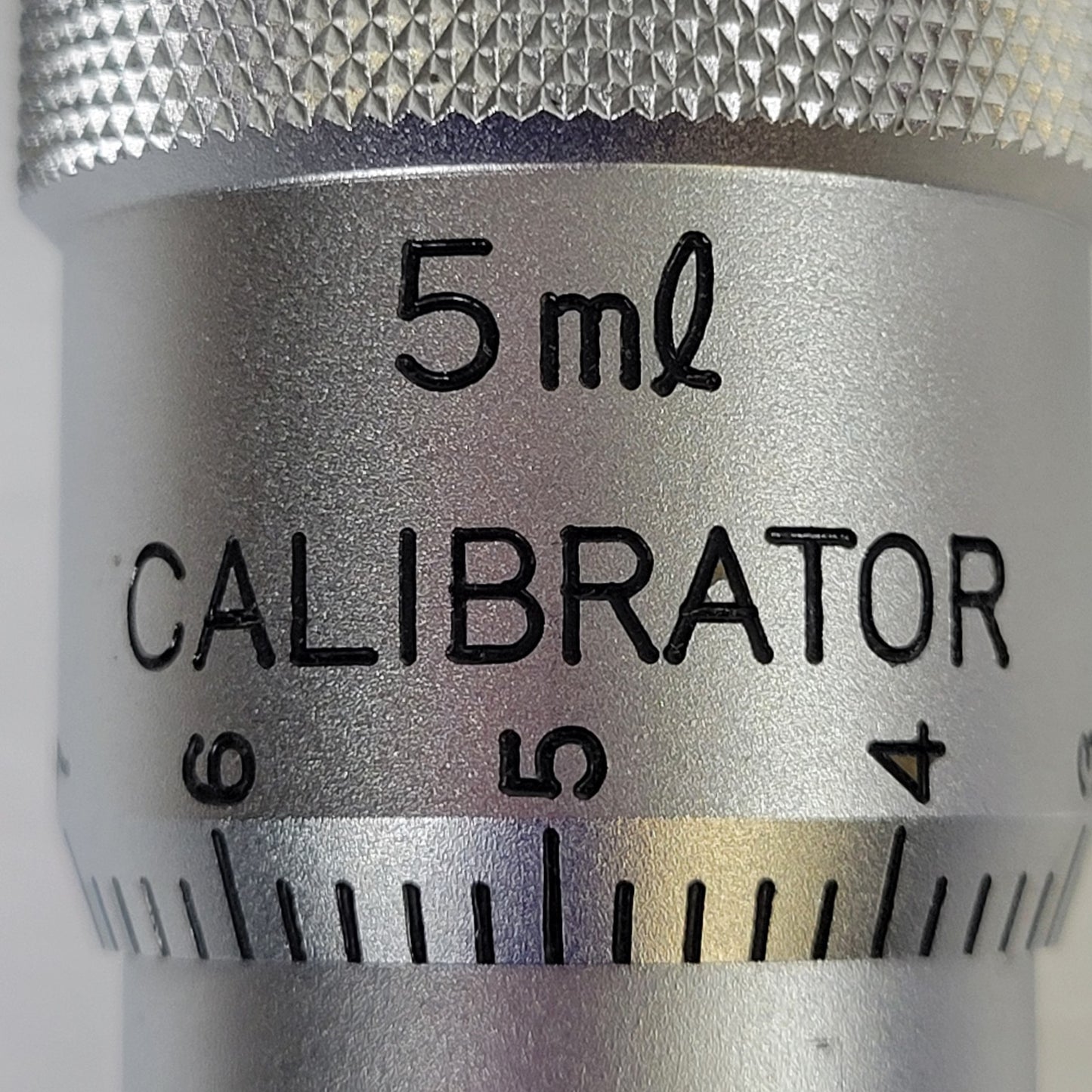 FUKUDA 0-5.0ml Precision Mechanical Dial Calibrator/Gauge Micrometer Cal