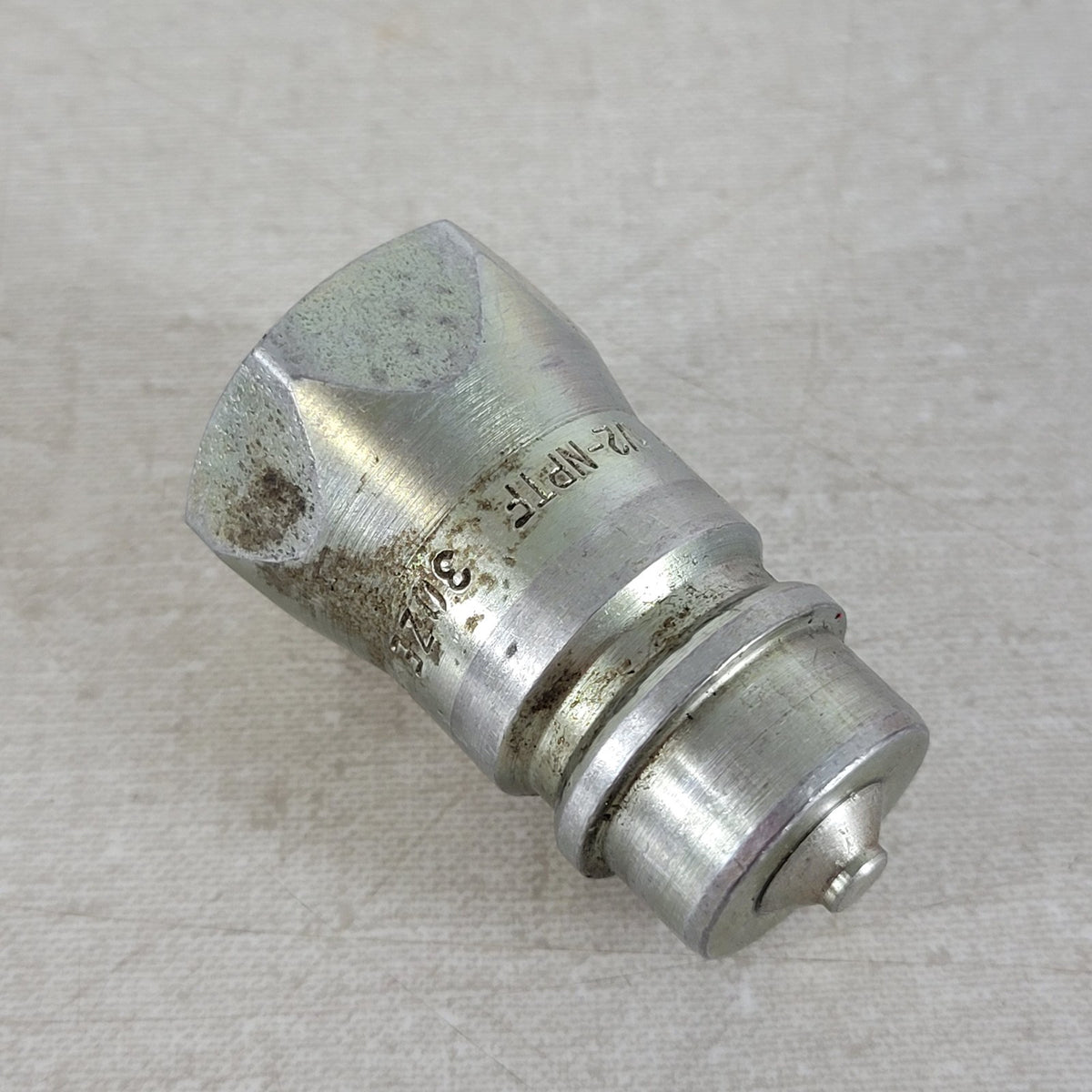 Parker Pioneer 8010-4P 1/2" NPTF Male Hydraulic Quick Coupler Plug 3000 PSI