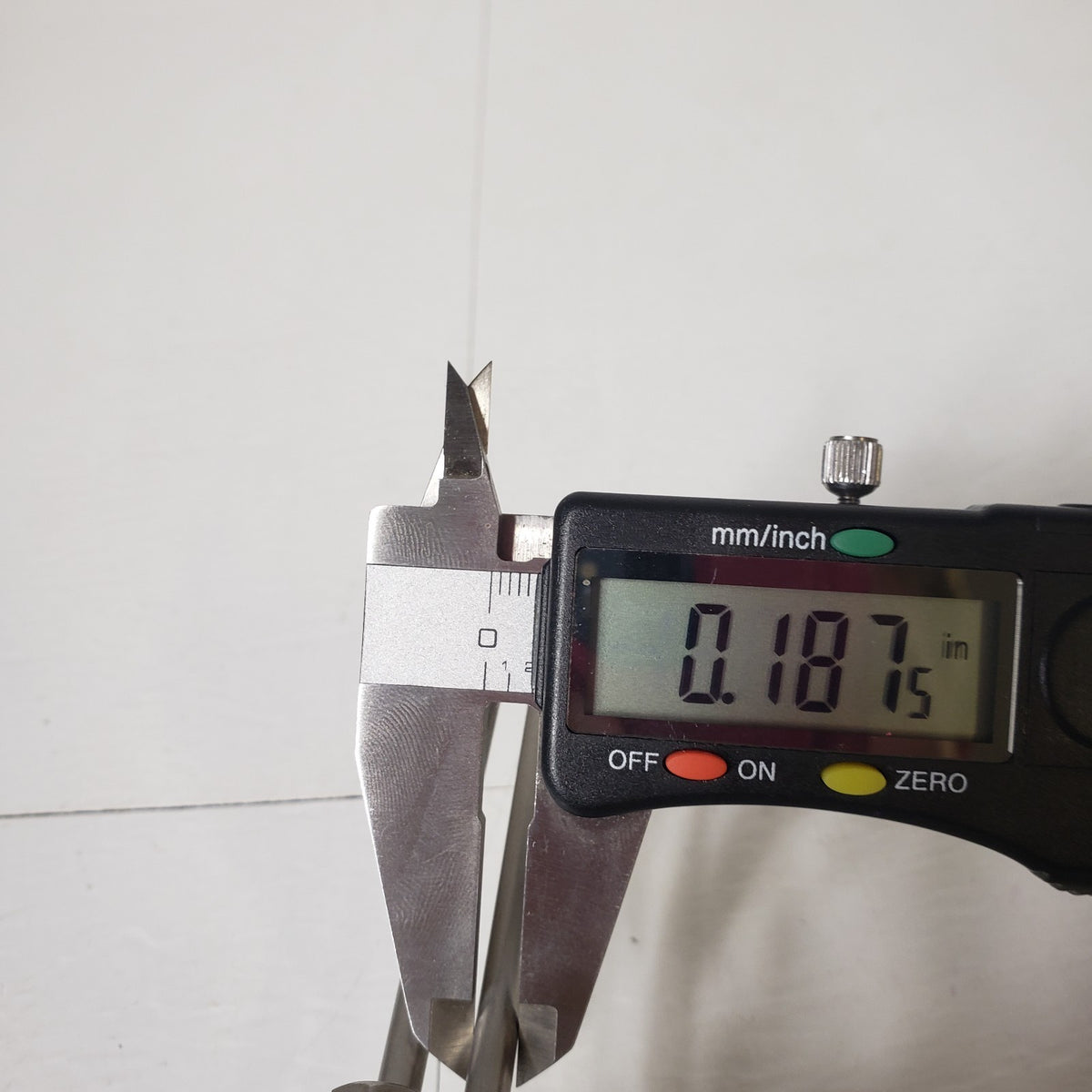 INFICON 750-683-G1 DN35CF 2.75" CF QCM Feedthrough BNC 4x 3/16" Film Deposition