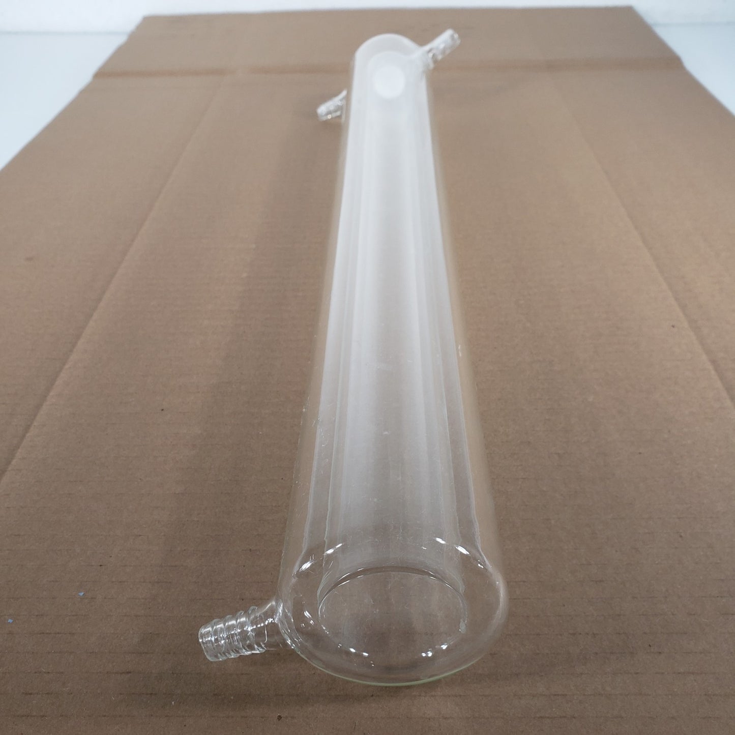 CHIPPED Custom Borosilicate Glass Tube Heat Exchanger Jacketed Condenser