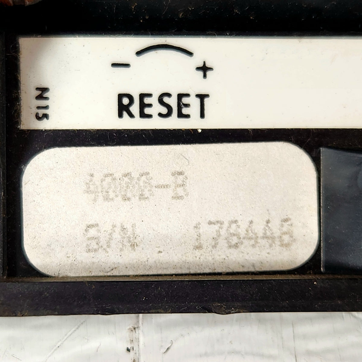 FOR PARTS Athena Controls 4000-B Temperature Process Controller Repair AS-IS