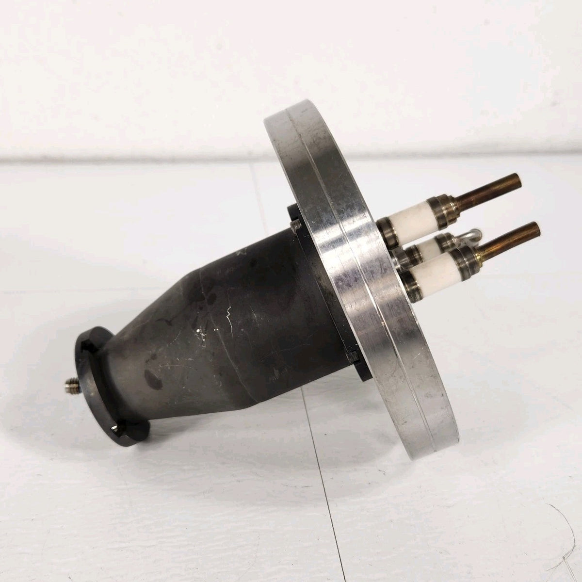 Nor-Cal Products 6" CF UHV Vacuum Source Feedthrough Assembly Electrical Gas