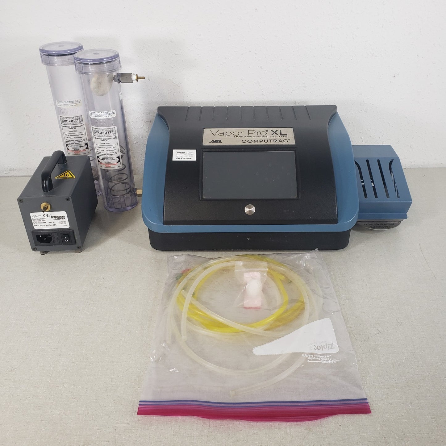 AMETEK Computrac Vapor Pro XL CT-4200XL Moisture Analyzer w/ Dry Air Generator