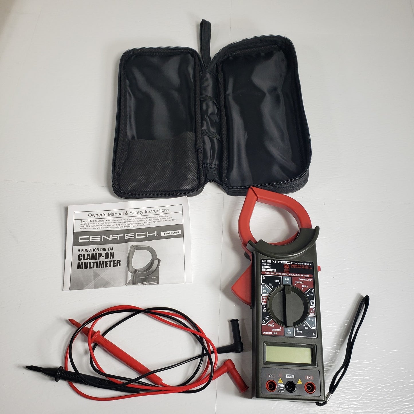 CEN-TECH 95652 Digital Clamp Meter With Original User Manual and Case