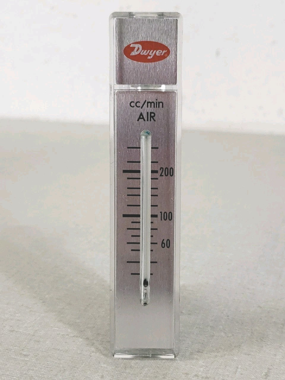 Dwyer RMA-11 Rate-Master 0-250cc/min Flowmeter w/ Bracket & 3/16" ID Barb Inlet