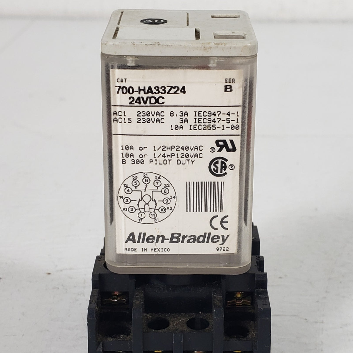 Allen-Bradley 700-HA33Z24 Series B 24VDC 10A 3PDT Relay w/ 11-Pin Socket