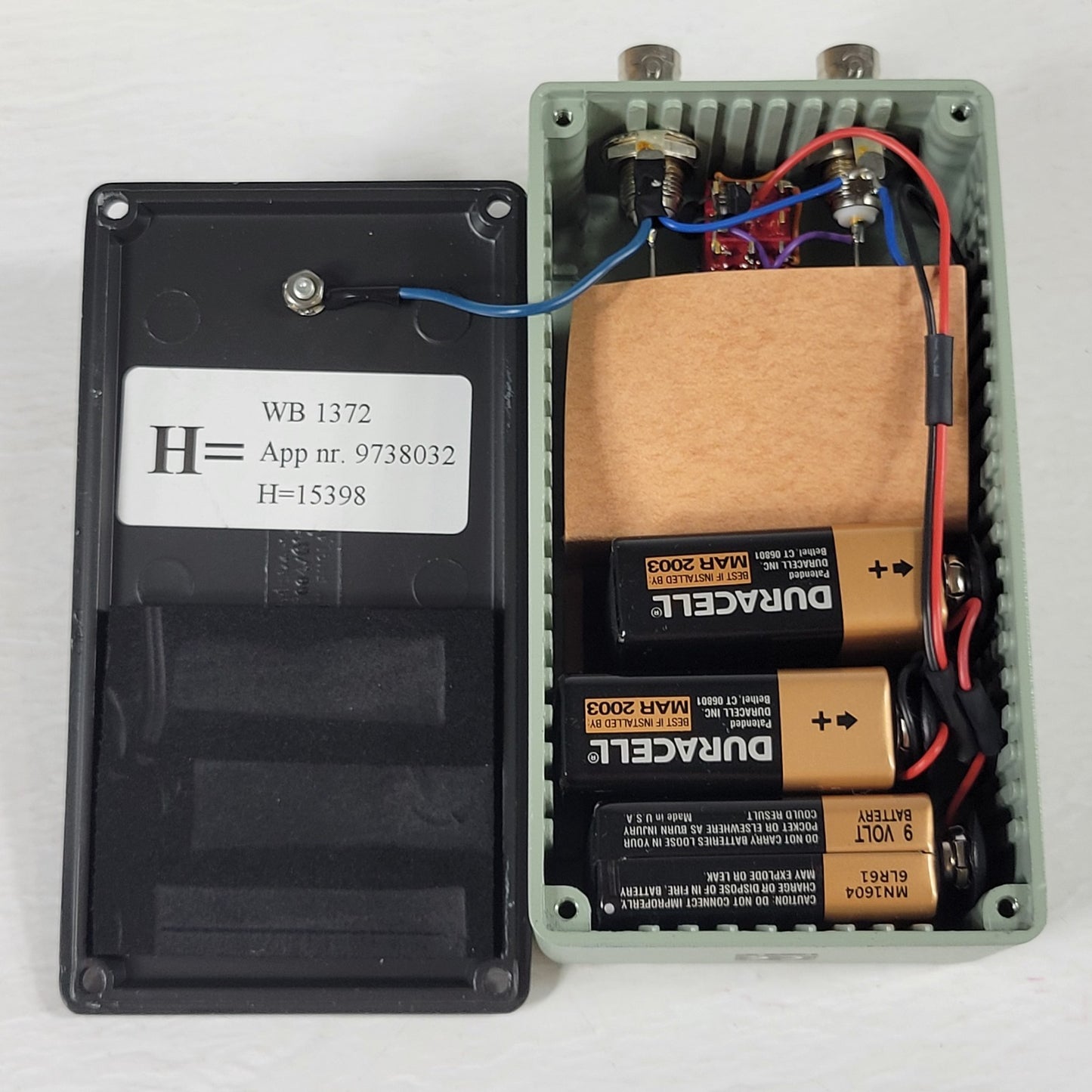 BRUEL & KJAER WB1372 DeltraTron Power Supply, BNC Input & Output, 0-30V, Battery