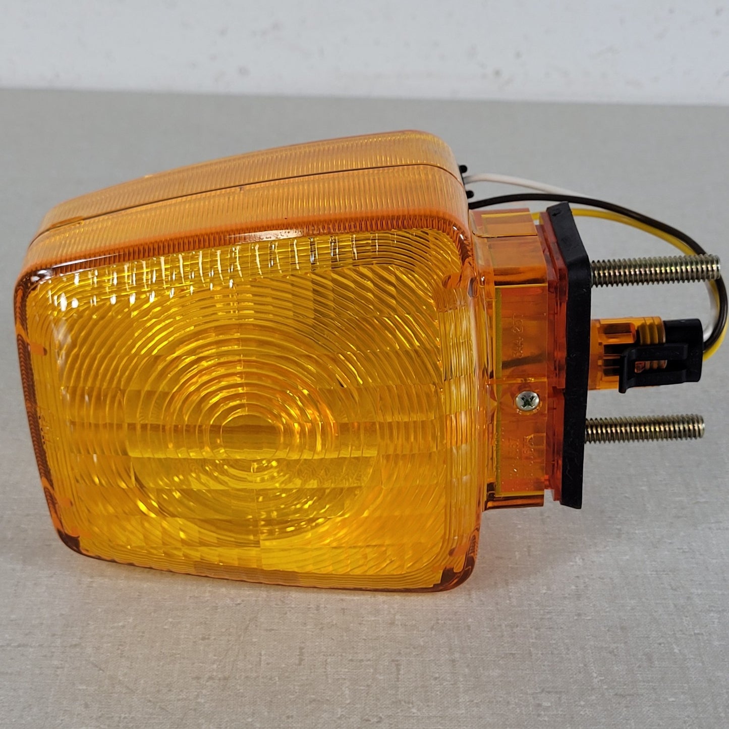 Peterson 344A Amber Double-Face Turn Signal Parking Side Marker Light 12V