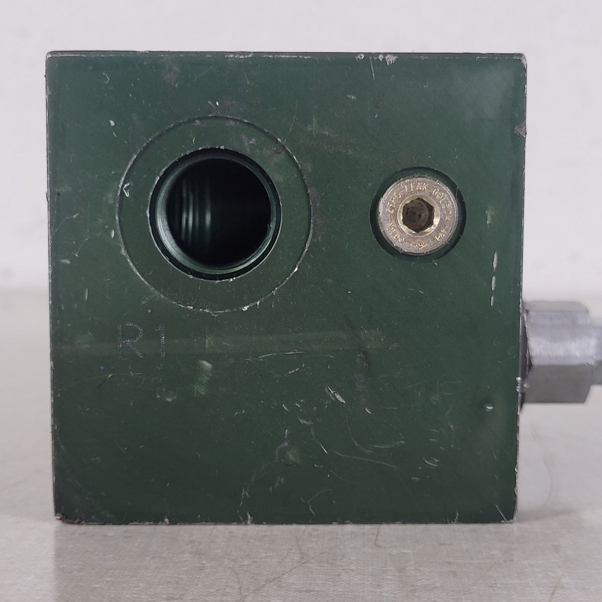 Sterling Hydraulics 9S003112-C Hydraulic Flow Divider Valve Untested