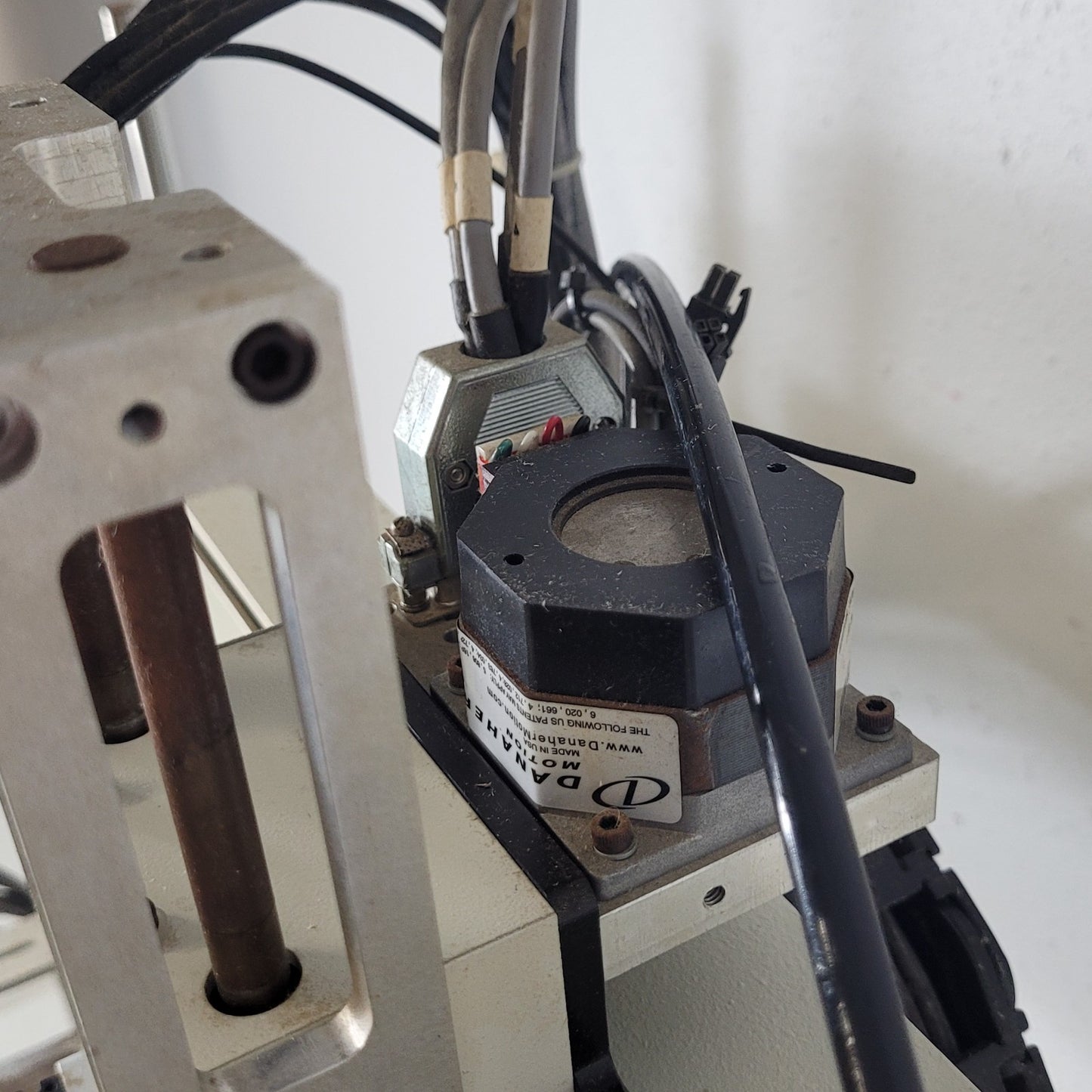 New Precision Technology CP16-4 Robotic Dispensing System w/ Binks Pressure Tank
