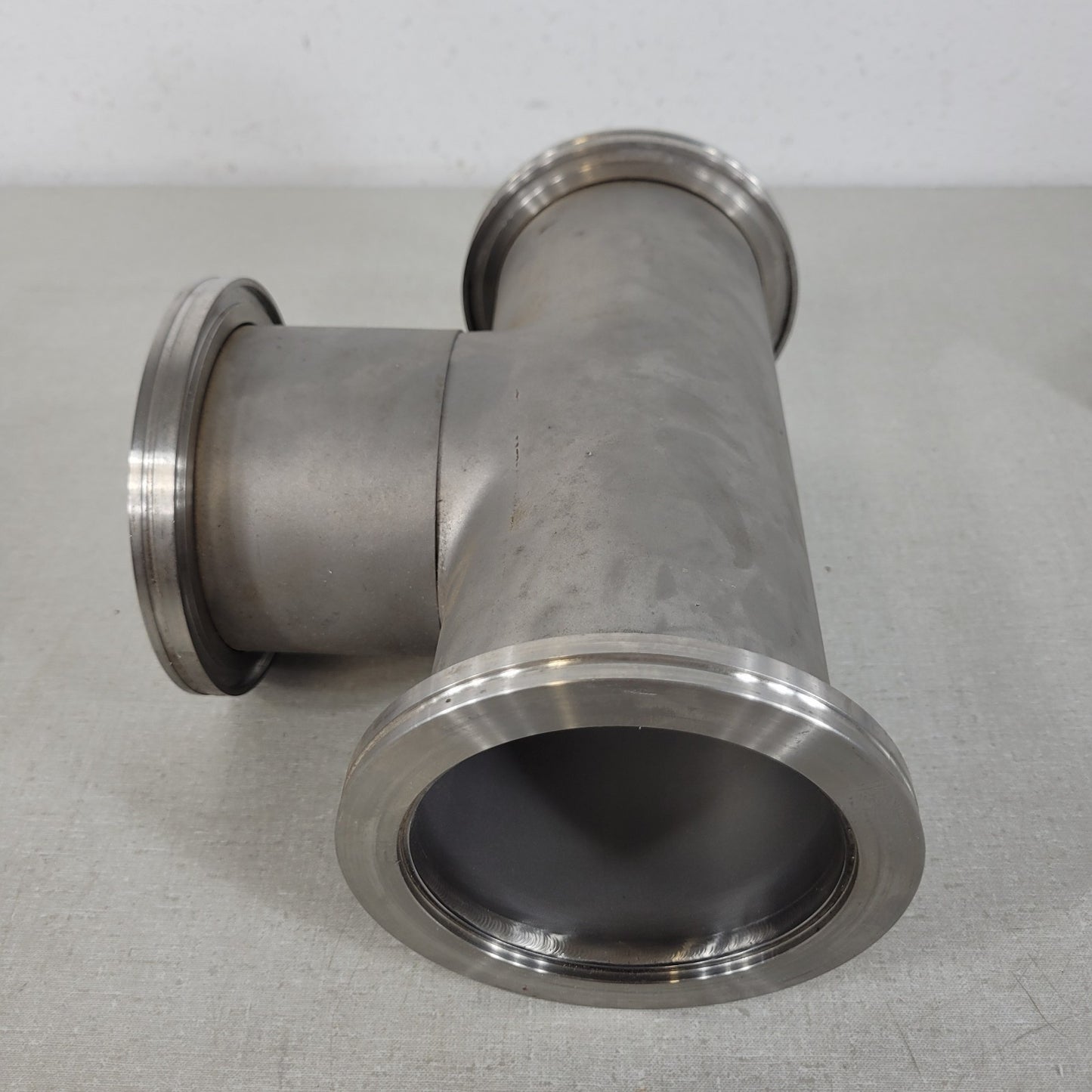 Edwards ISO-K 100 DN100 NW100 3-Way Tee Stainless Steel High Vacuum Fitting
