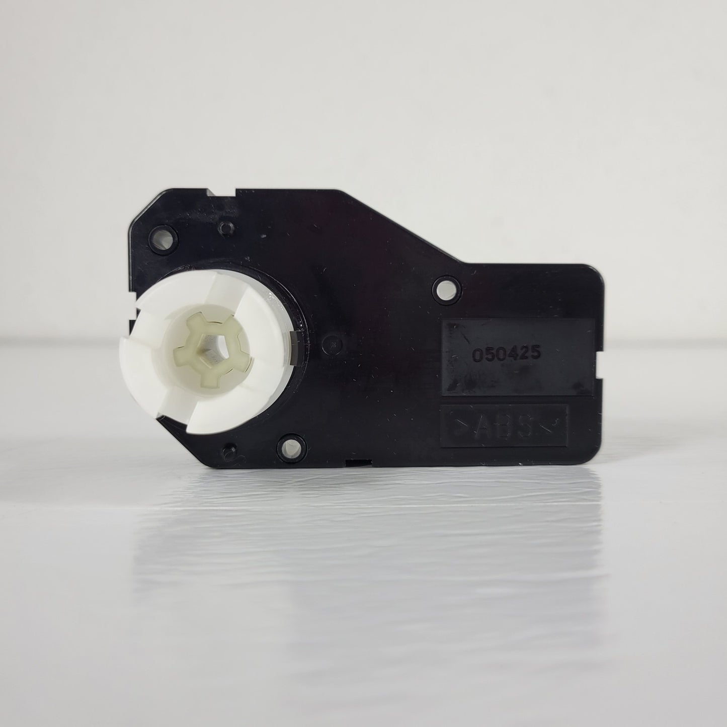 KONICA MINOLTA 20-03419 Paper Lift 24V Motor Gearbox for BizHub Printers, ABS