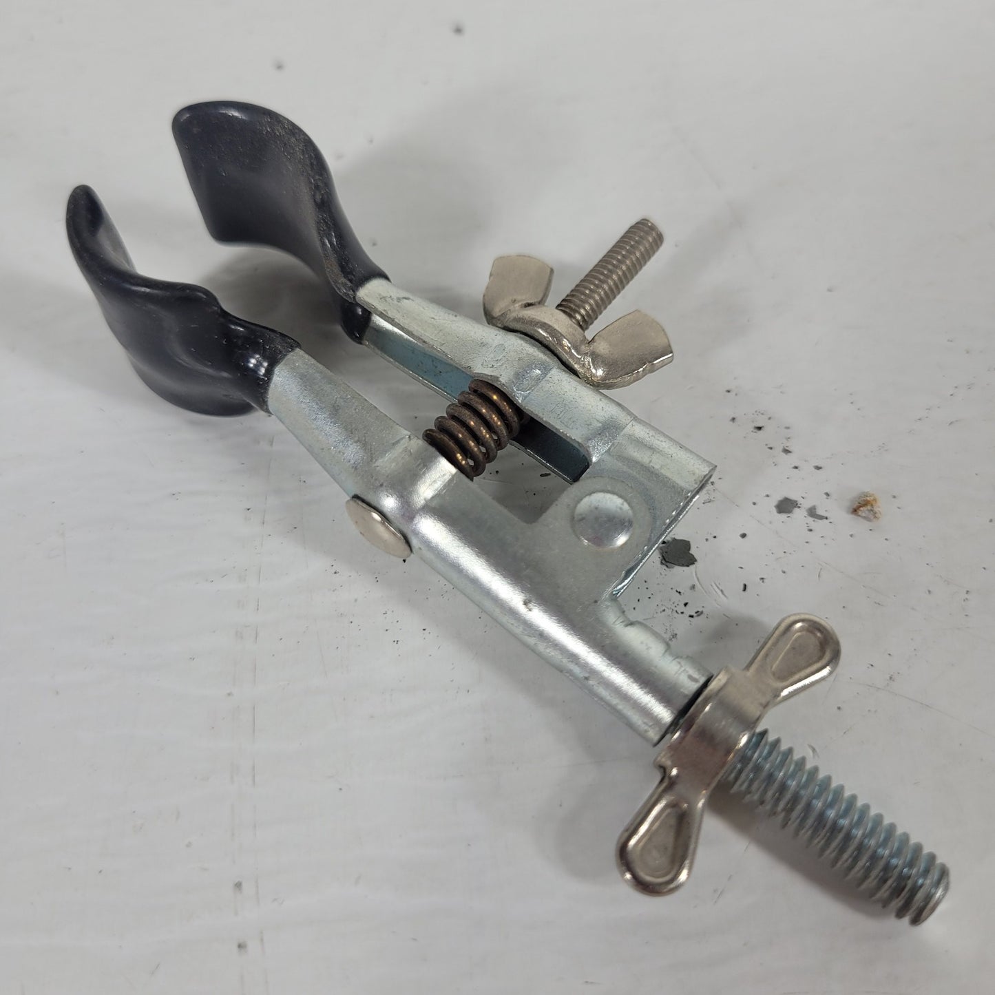 Lot of 3 Fisher Assorted 3- and 2-Prong Lab Utility Clamps w/ Bosshead Holders