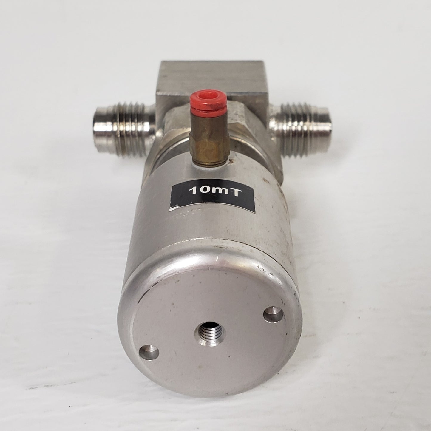 NUPRO SS-BNVVCR4-C Stainless Steel High Purity Pneumatic Bellows Valve 1/4" VCR