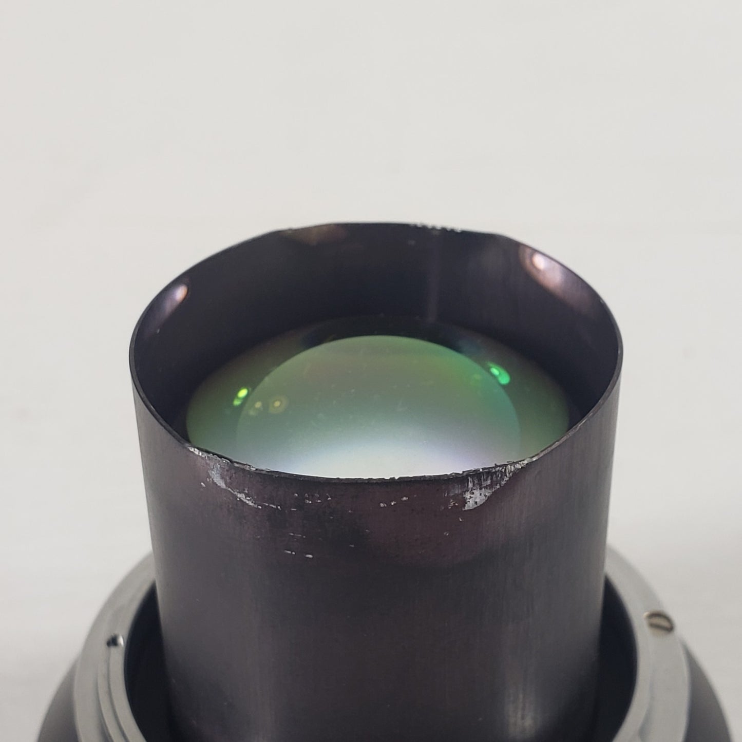 Collimating Lens for Focusing Fiber Laser Light in Optical Experimentation w Cap
