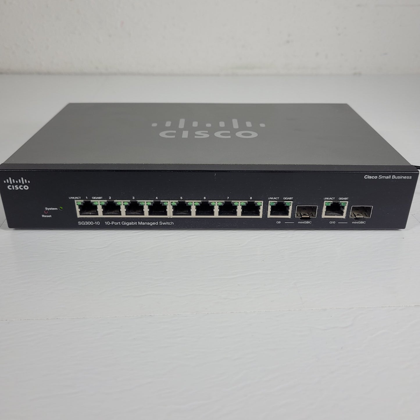 Cisco SG300-10 SRW2008-K9 V02 10-Port Gigabit Managed Ethernet Switch Adapter
