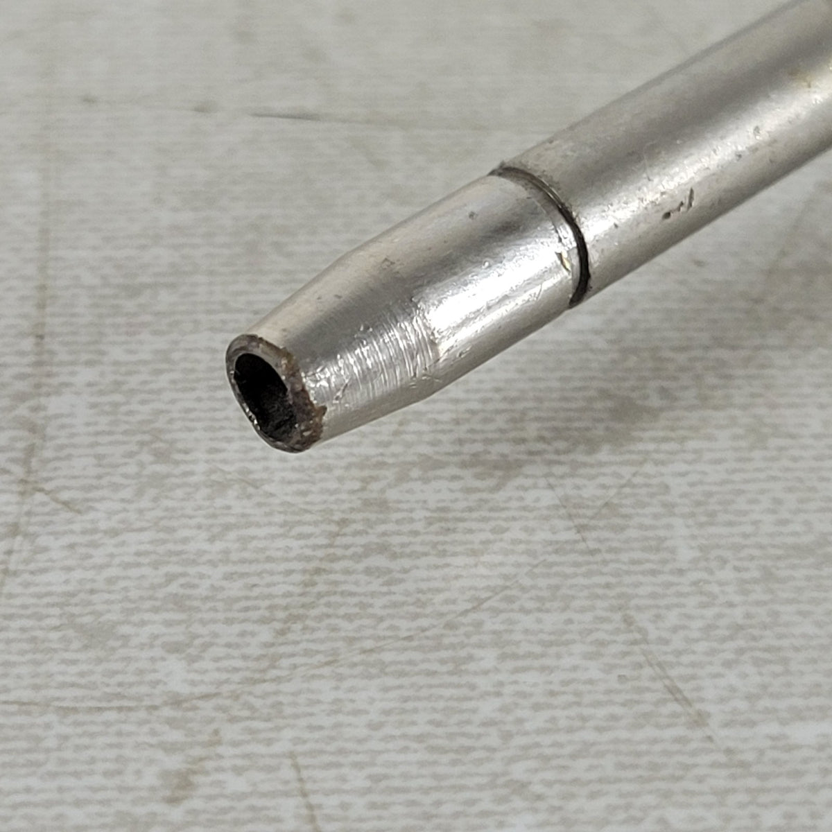 CEJN 11-205-3150 Series 205 Air & Fluid Blow Gun 4" Bent Star Tip 1/4" NPT