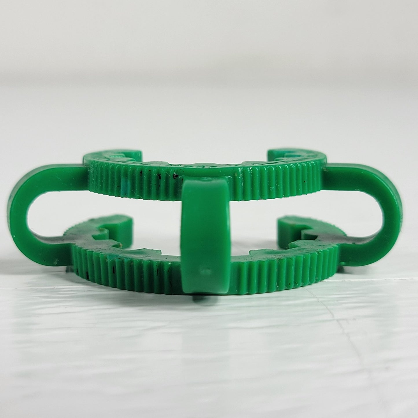 Pack of 12- SCHOTT DURAN KECK KC24 Green #24 Joint Clips POM Conical Glassware