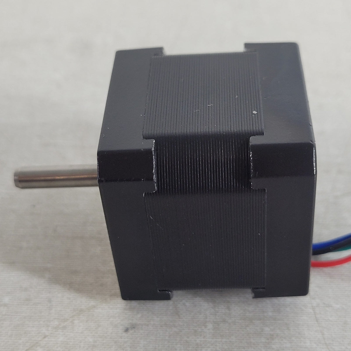 StepperOnline 17HS16-2004S1 NEMA 17 Stepper Motor 2A 45Ncm 64oz-in 4-Wire