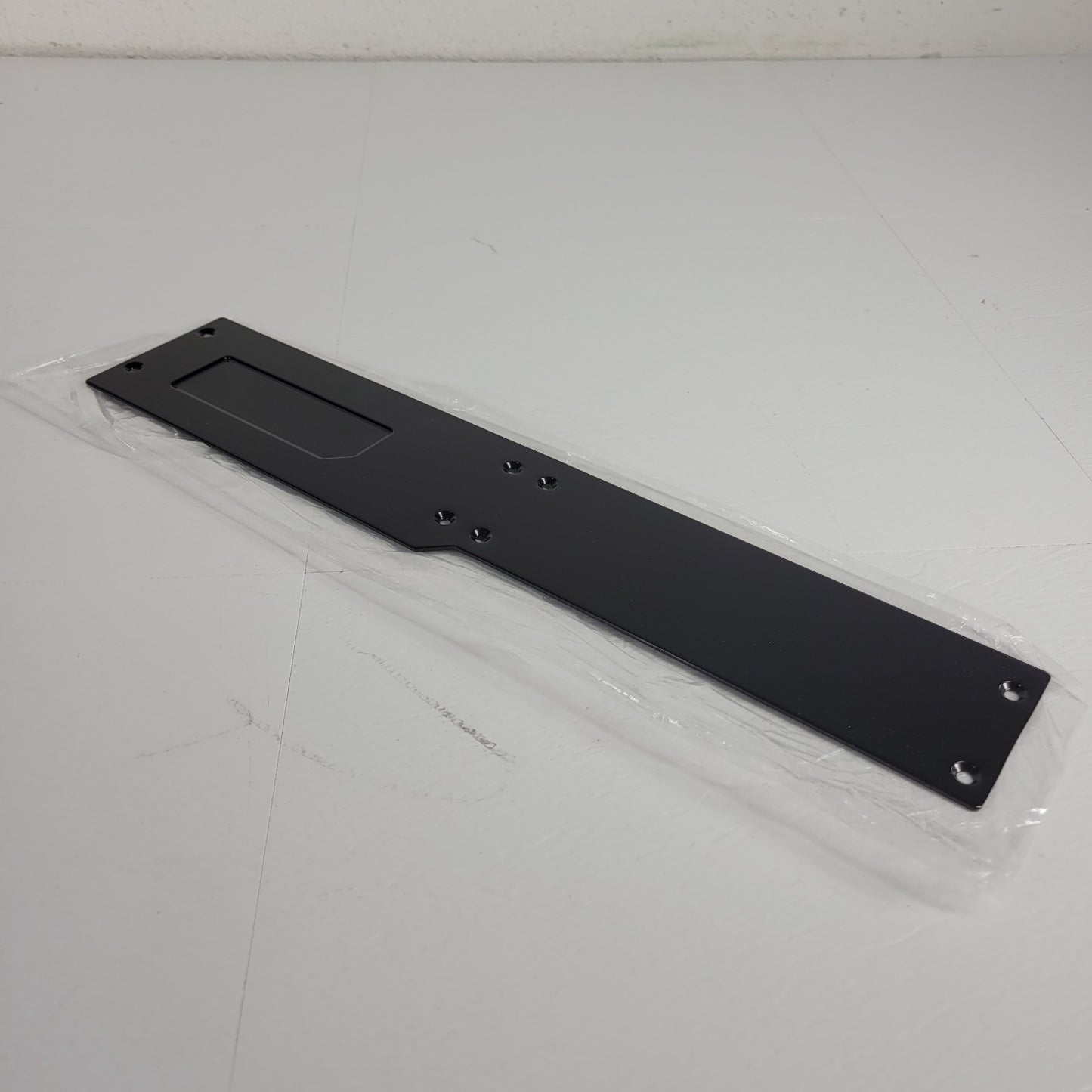SHURE 53A22140 Rack Mount Flat Plate for QLXD4 Wireless Microphone Receivers