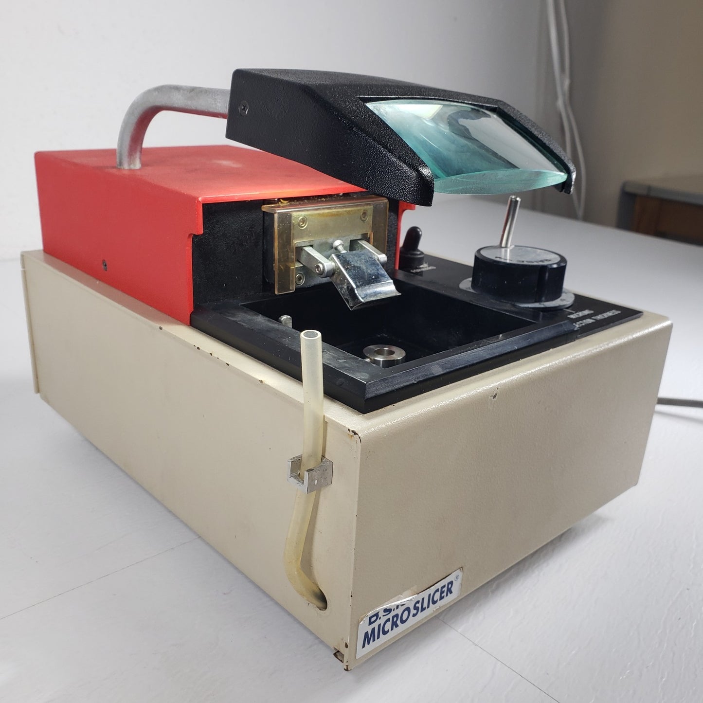 TESTED Dosaka DSK DTK-1500E Microslicer Vibrating Microtome w/ Lamp