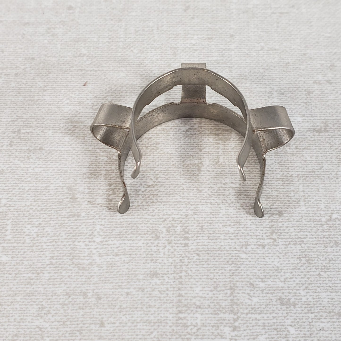 Lot Of 8 Chemglass CG-145-M-24 Stainless Steel Keck Style Clamps Size #24