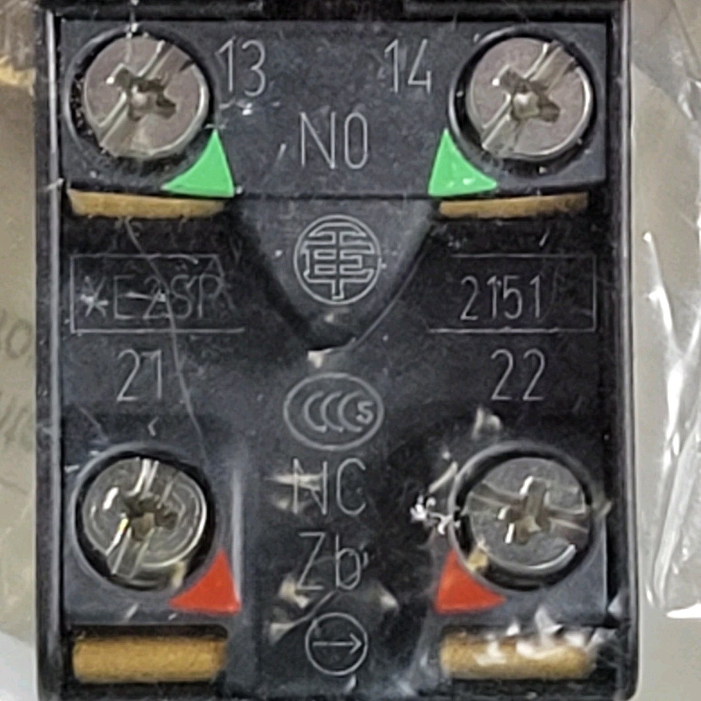 Telemecanique Sensors XE2 SP2151 Limit Switch Contact Block Sensor Snap Action