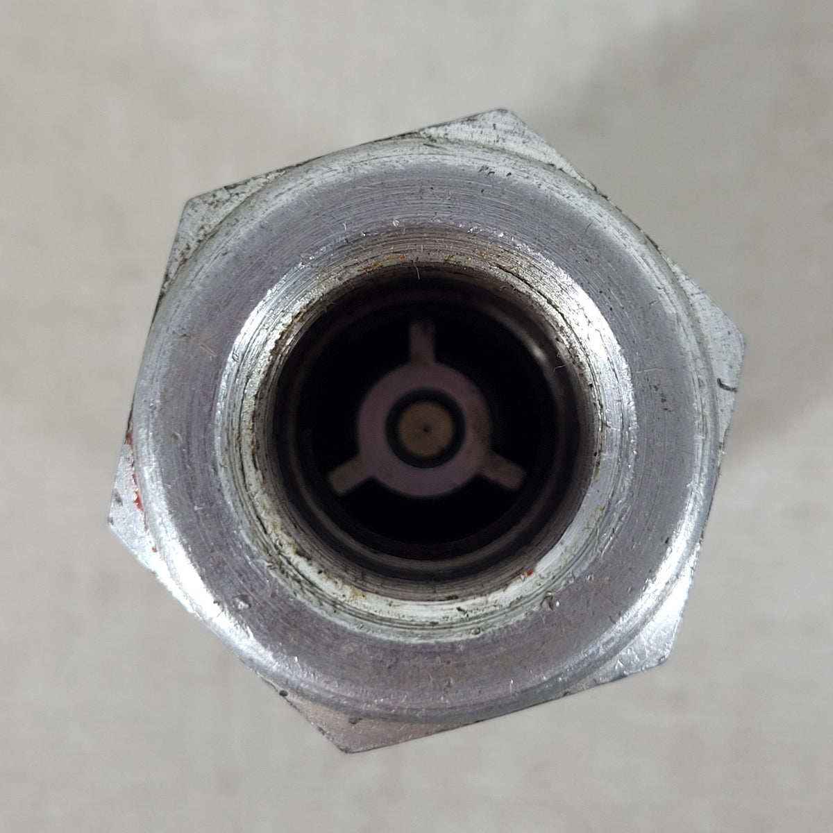 Parker Bruning 1/2" Female Hydraulic Quick Disconnect Coupler Steel