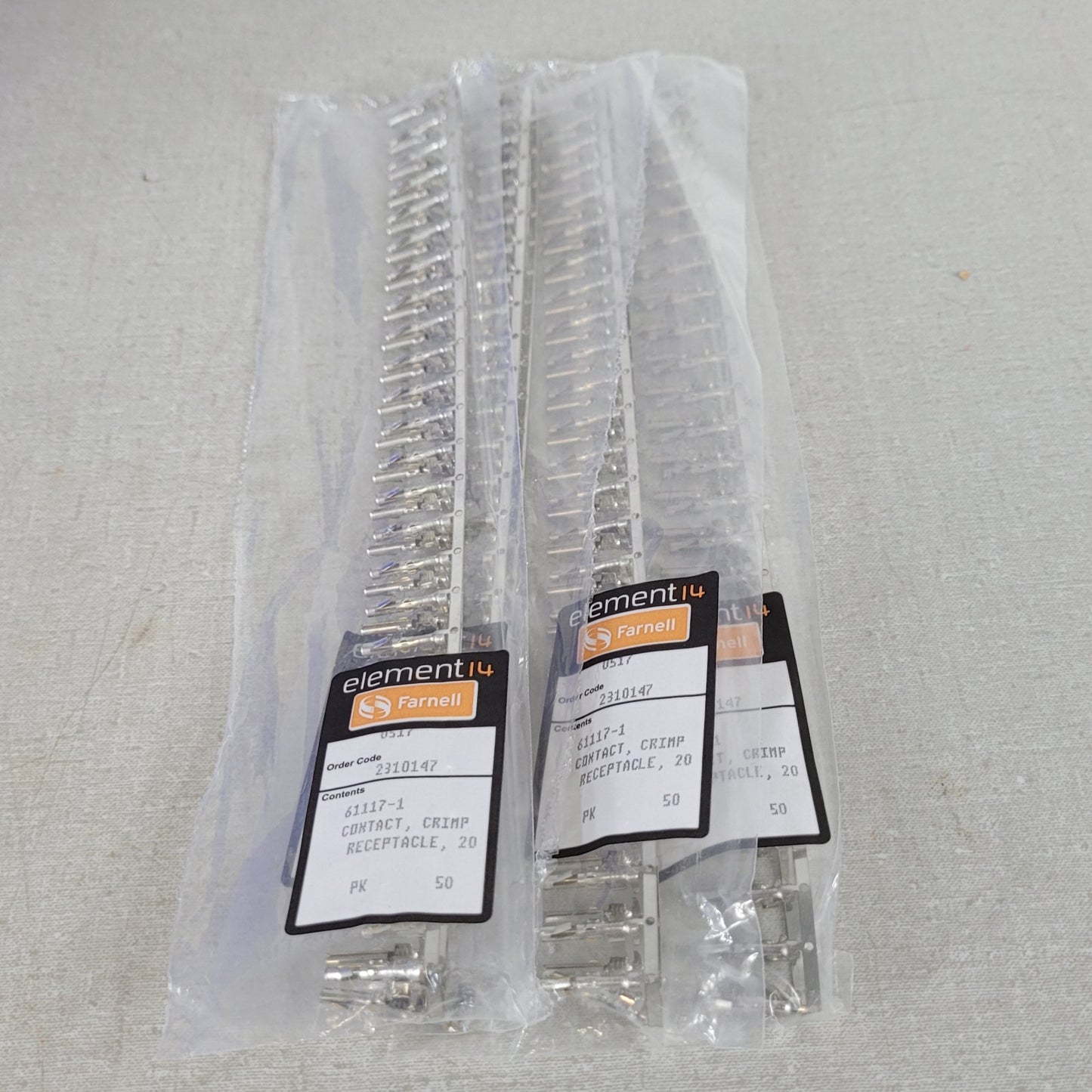 200pc TE Connectivity 61117-1 AMP Crimp Receptacle Contact Terminal Strip Lot
