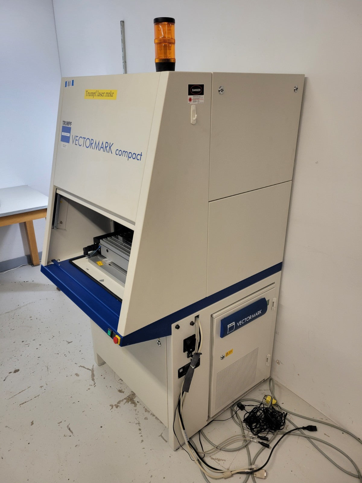 TRUMPF VWS800 VectorMark Laser Marking Workstation w/ Accessories Parts/Repair