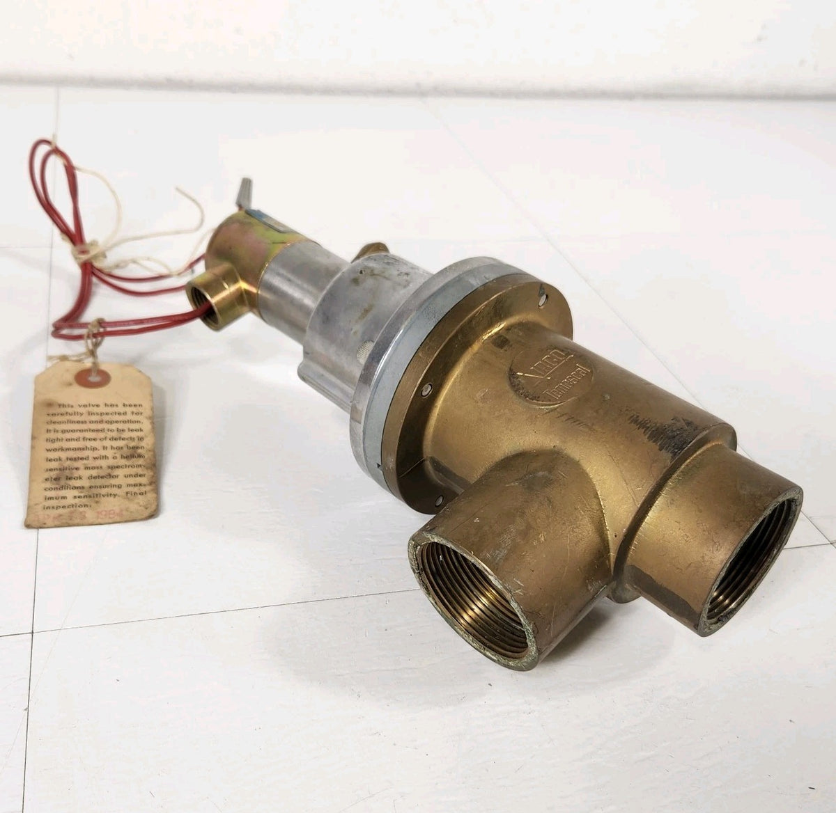 Airco Temescal 1030 1-1/2" FPT Pneumatic High Vacuum Angle Valve Skinner