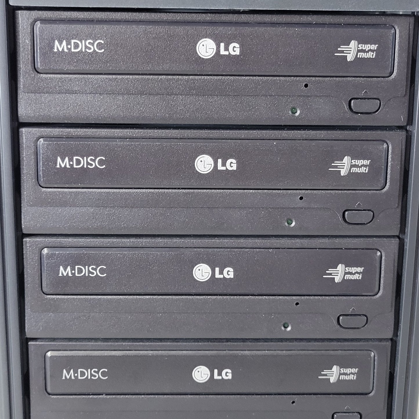 COPYSTARS DVD Duplicator, 4 LG M-Disc Drives, Copy, Copy + Compare, Expert Modes