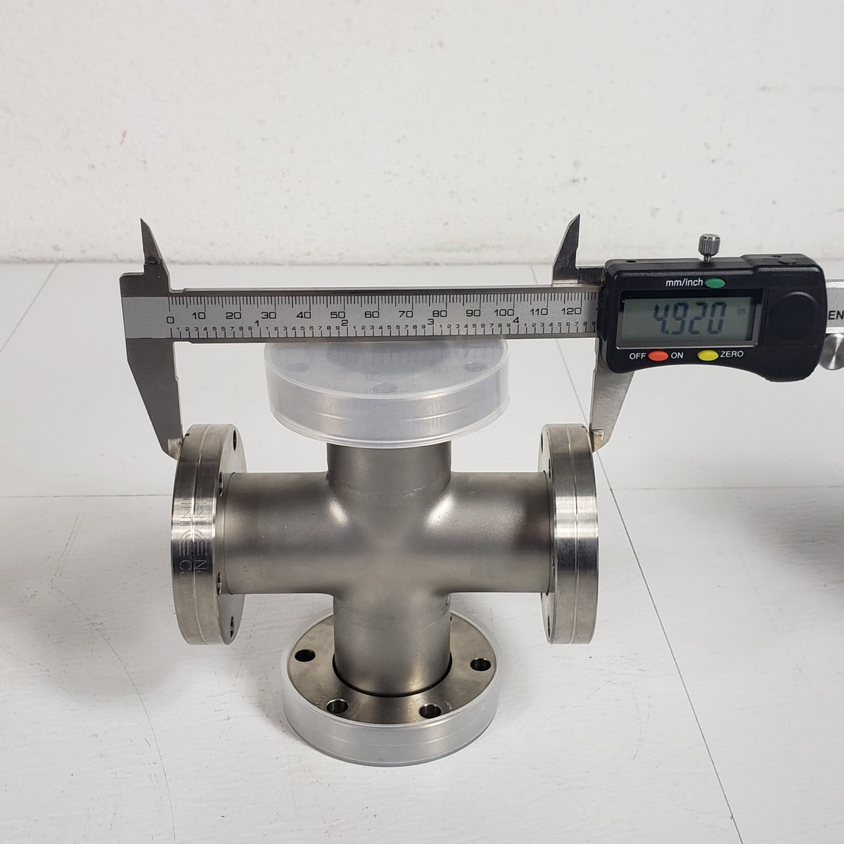 Nor-Cal CF35 2.75" 4-Way Cross Vacuum Fitting 2 Rotatable 2 Fixed UHV