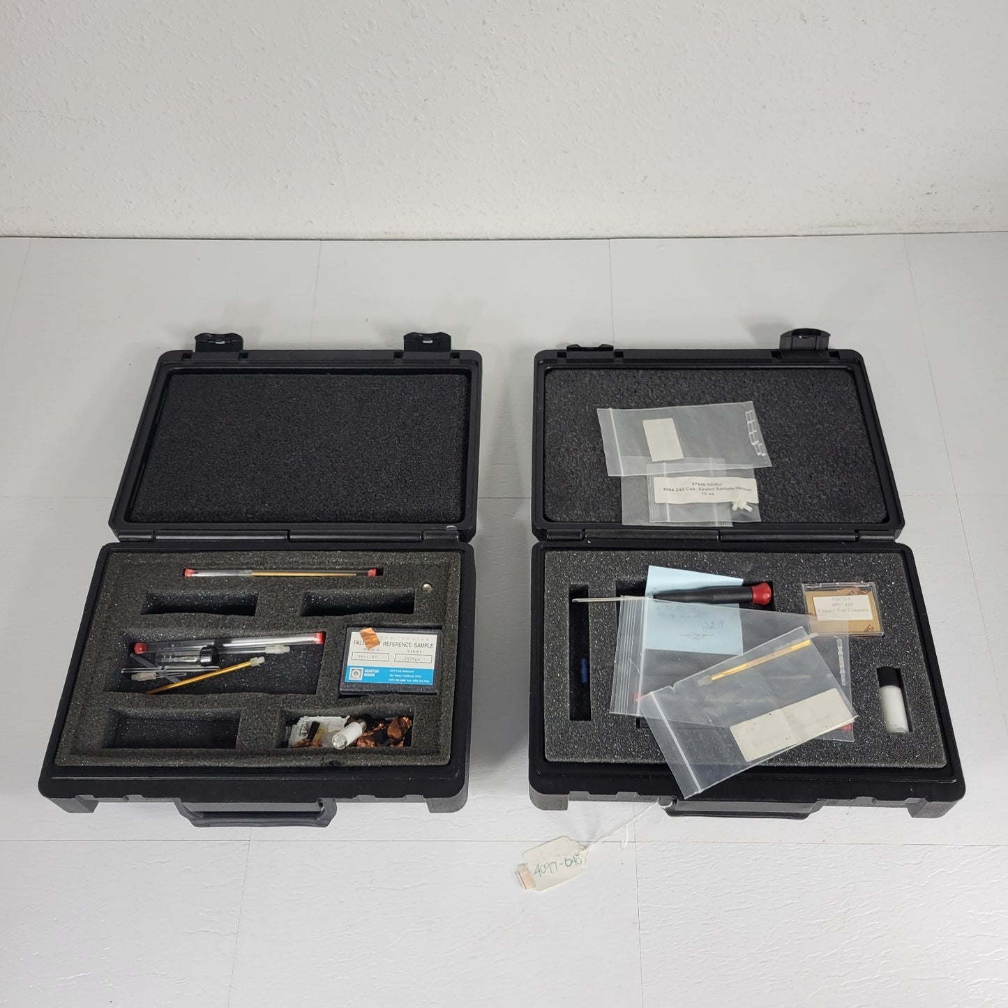 Quantum Design PPMS 6000 9T System w/ VSM, VSM Oven, ACMS & AC Transport