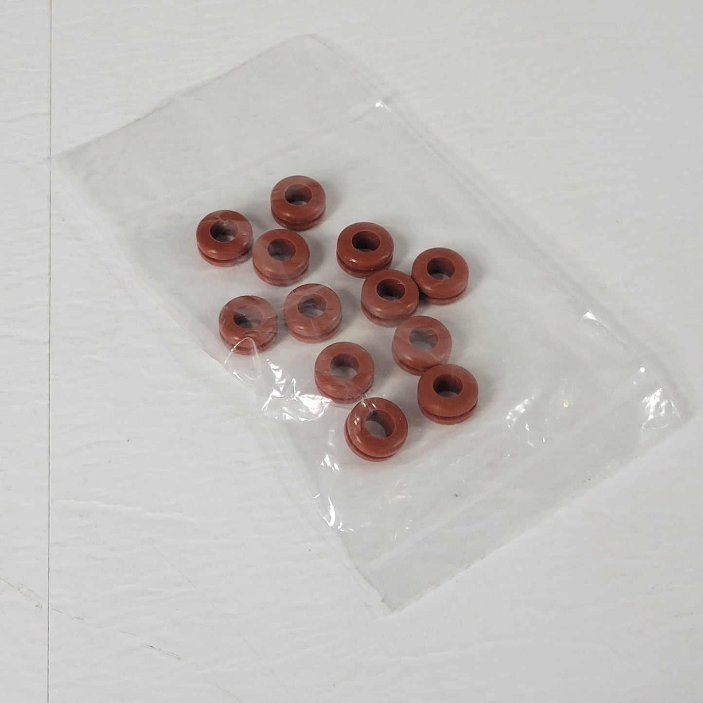 PACK OF 12- 8mm Vibration Damping Silicon Rubber Rubber Gromets, Unopened Pack