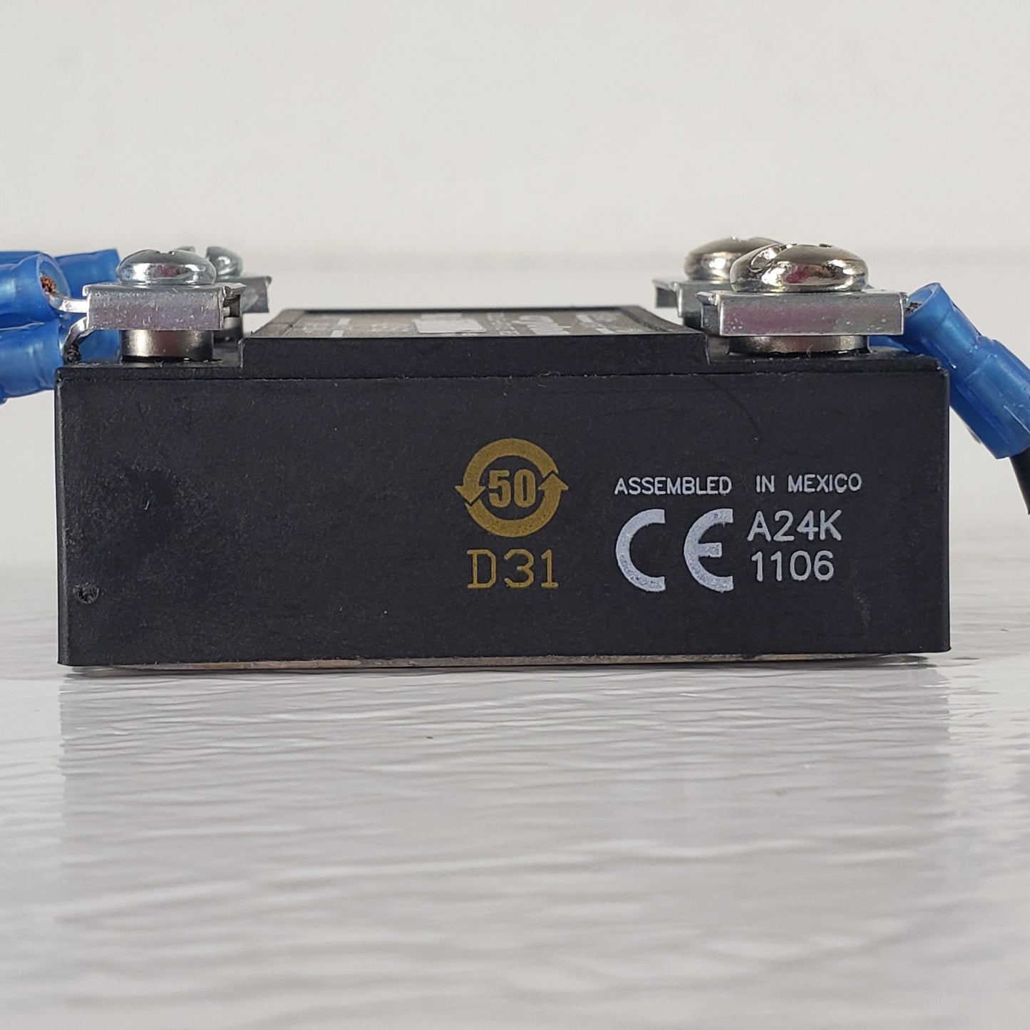 CRYDOM A2450 Solid-State Relay Switch For Electronic/Electrical Systems
