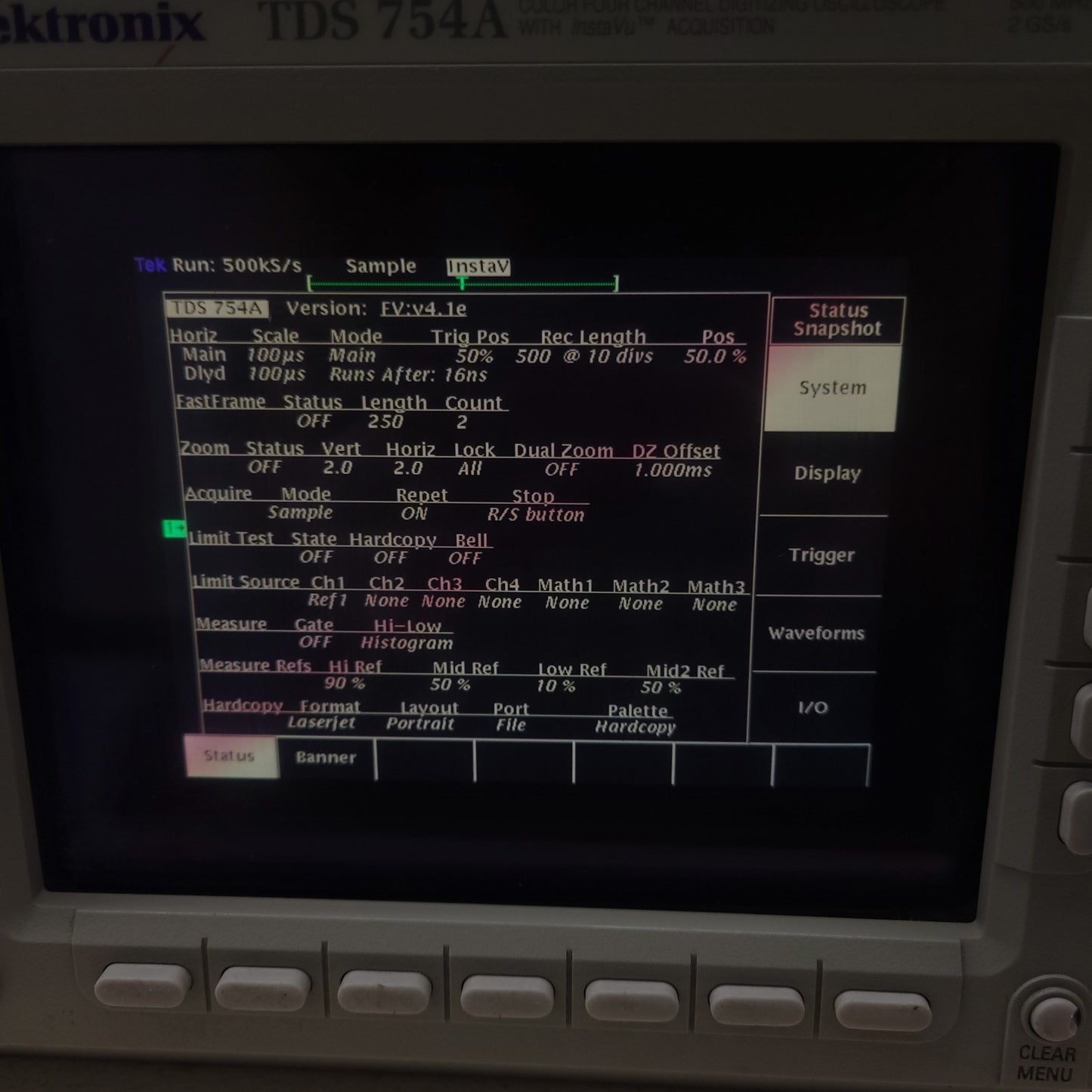 *READ* Tektronix TDS 754A Digitizing Four Channel Oscilloscope 500MHz CRT Screen