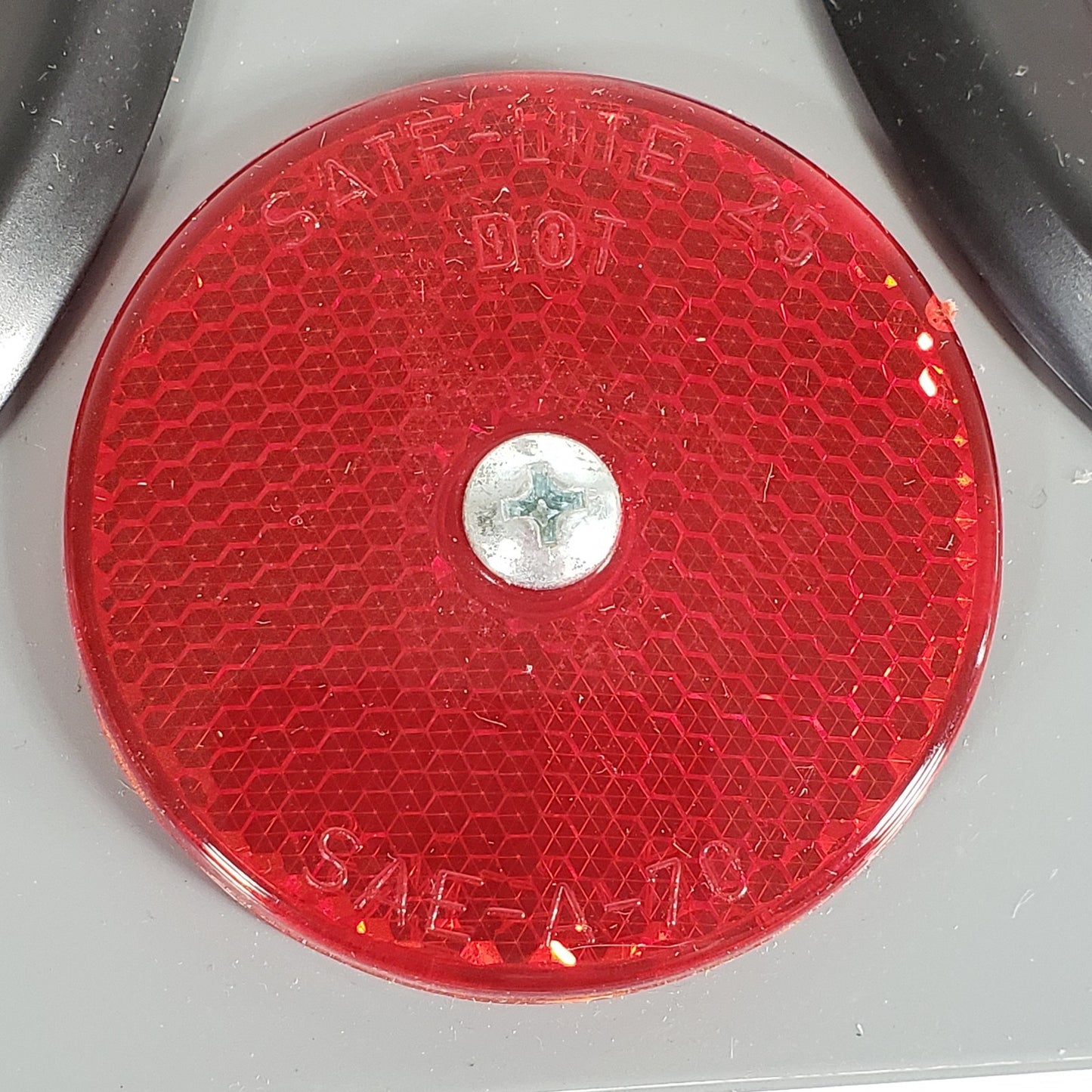 TRUCKLITE 40700 Light Module With One Side Marker, SAE-A-70, SATE-LITE25