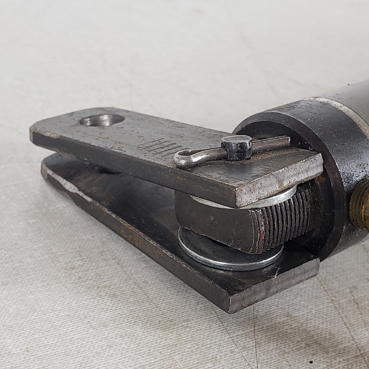 CLIPPARD MJTV5 Hydraulic & Compressed Air Minimatic Pneumatic Cylinder, Untested