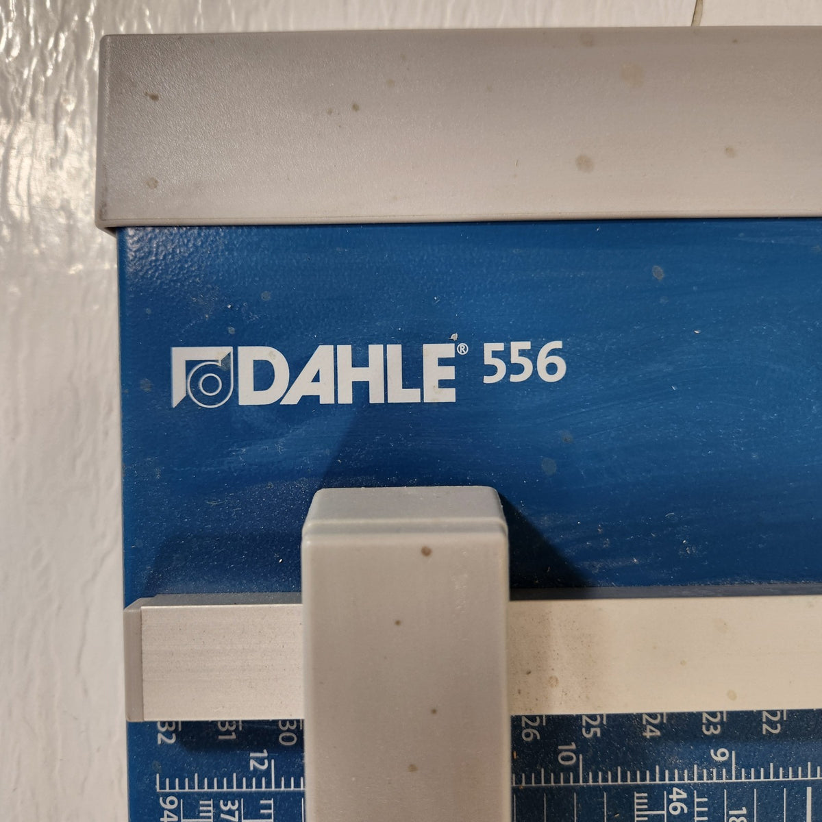Dahle 556 Professional 37" Rotary Paper Trimmer Cutter 94cm Large Format