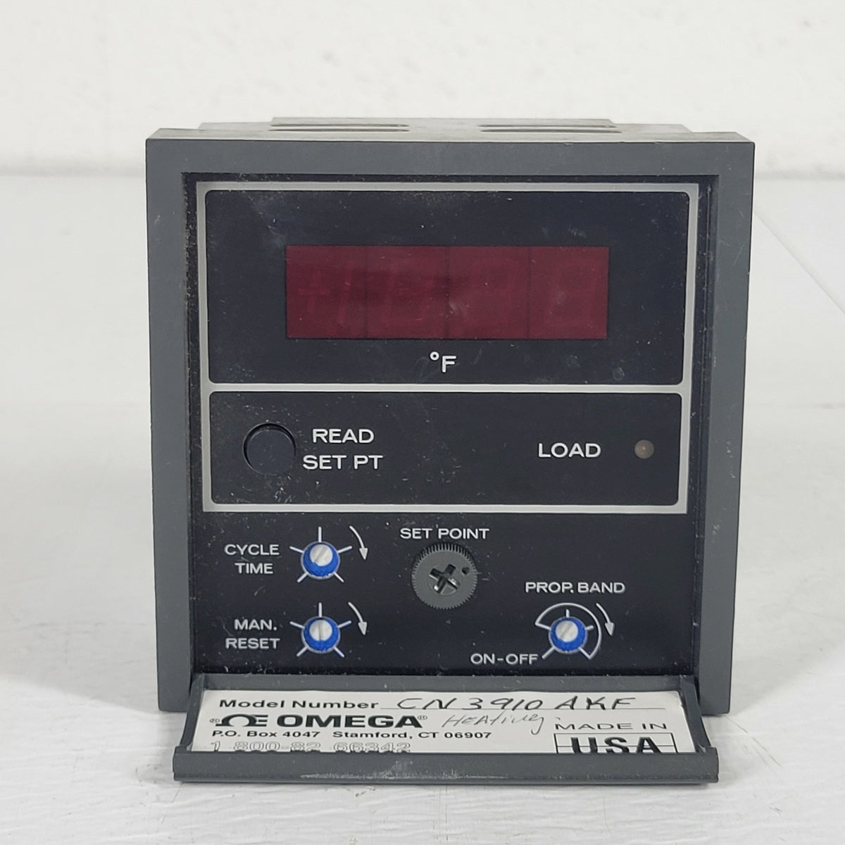 Omega CN3910AKF Type K Digital Temperature Controller Dual 20A Relays 120/230V