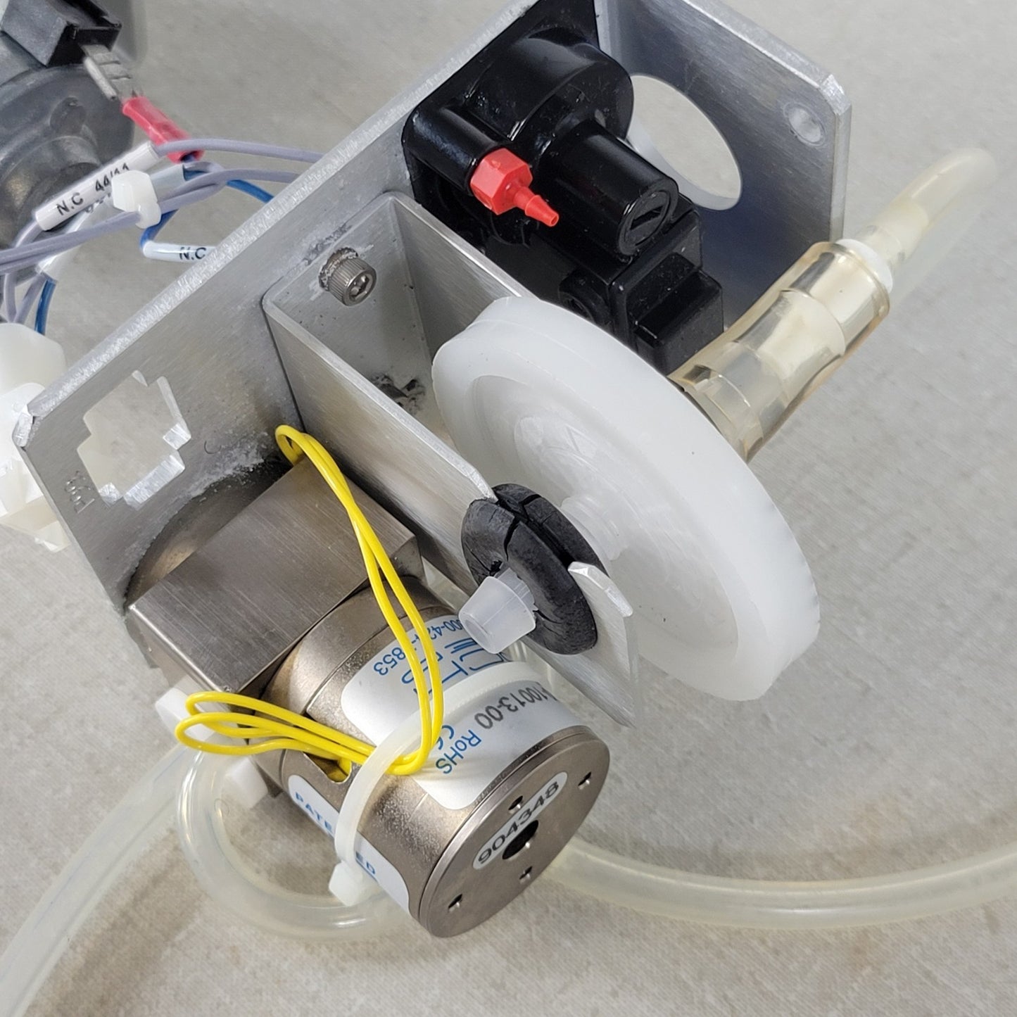 BD Biosciences LSRFortessa Flow Cytometer Partial Fluidics Pump Assembly