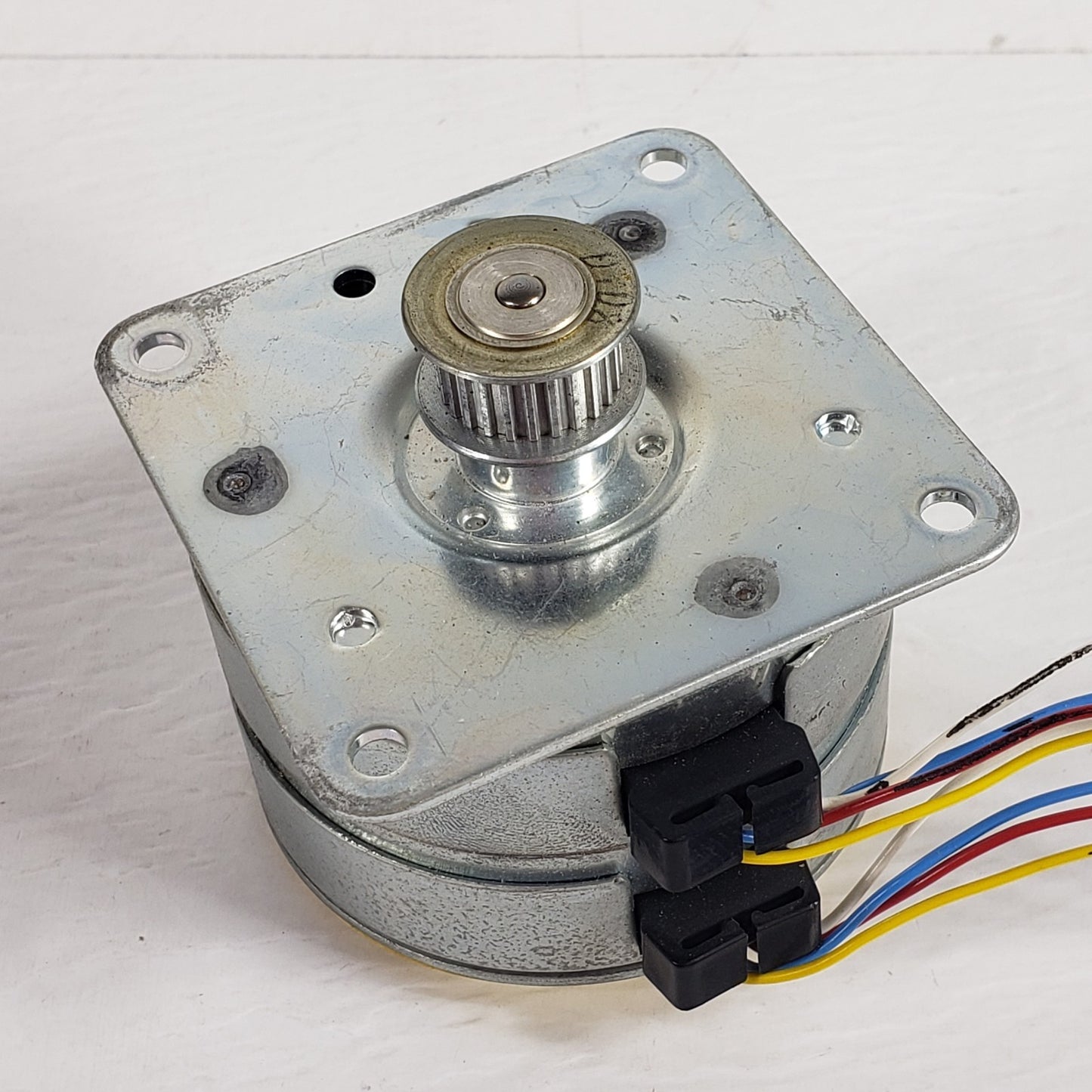 Berger Lahr RDM63/12 Stepper Motor for Perkin Elmer Lambda 3B Spectrophotometer