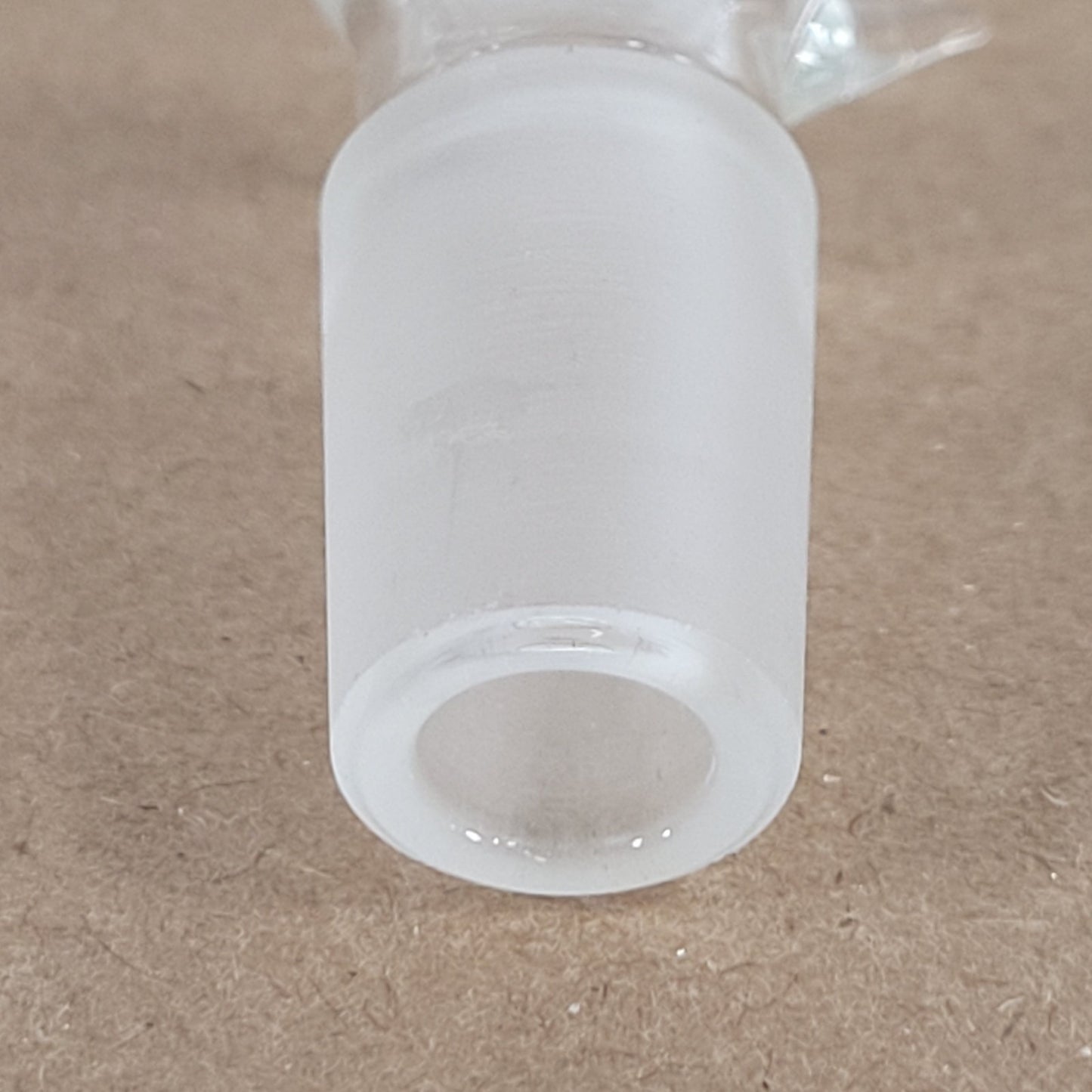 Chemglass CG-1279-11 4-Way Distillation Adapter 14/20 w/ Hooks Cow