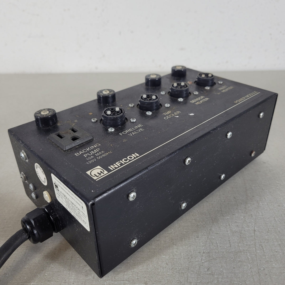 Leybold INFICON 908-141-G1 Vacuum Power Distribution Control Box 120V 15A