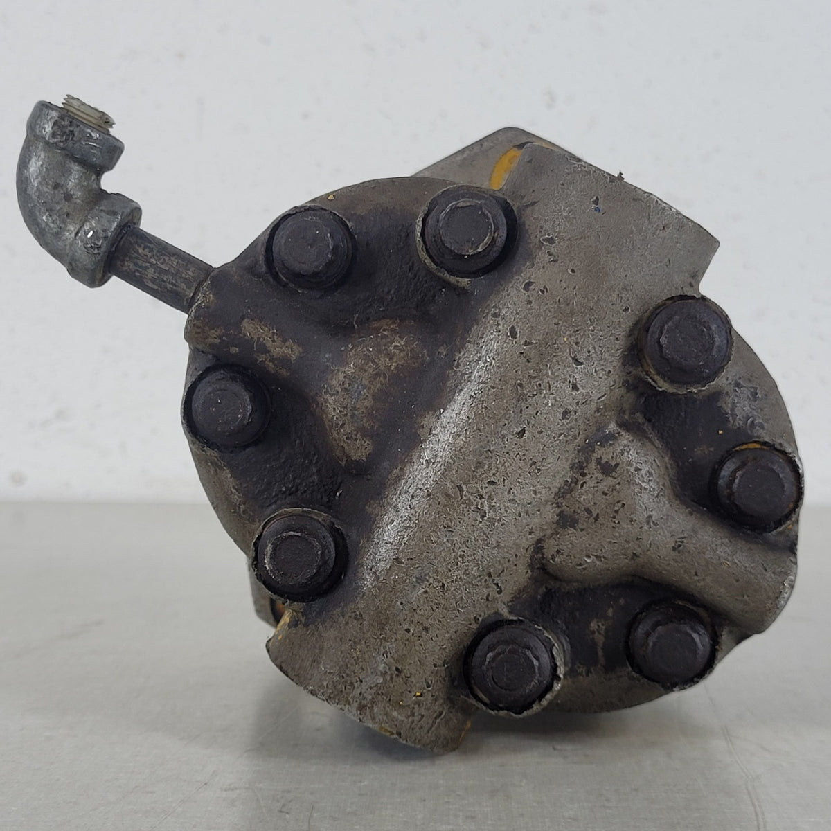 Untested 21003JBZ 21006-3C Industrial Hydraulic Gear Pump 2-Port Inlet Outlet
