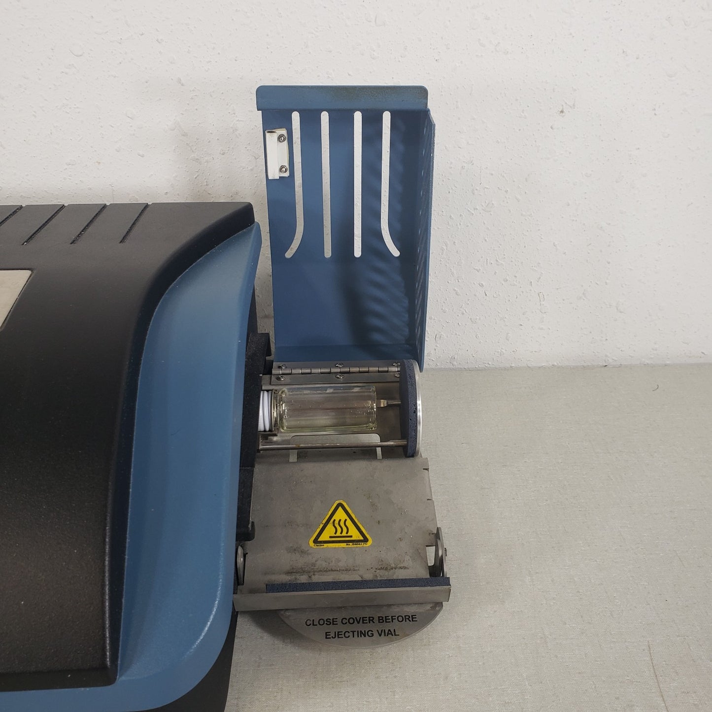 AMETEK Computrac Vapor Pro XL CT-4200XL Moisture Analyzer w/ Dry Air Generator