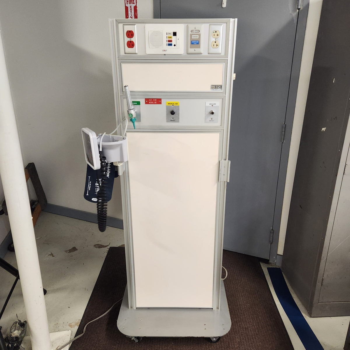 HSI Cogent Training Headwall Medical Simulation Station Air Vacuum Outlets